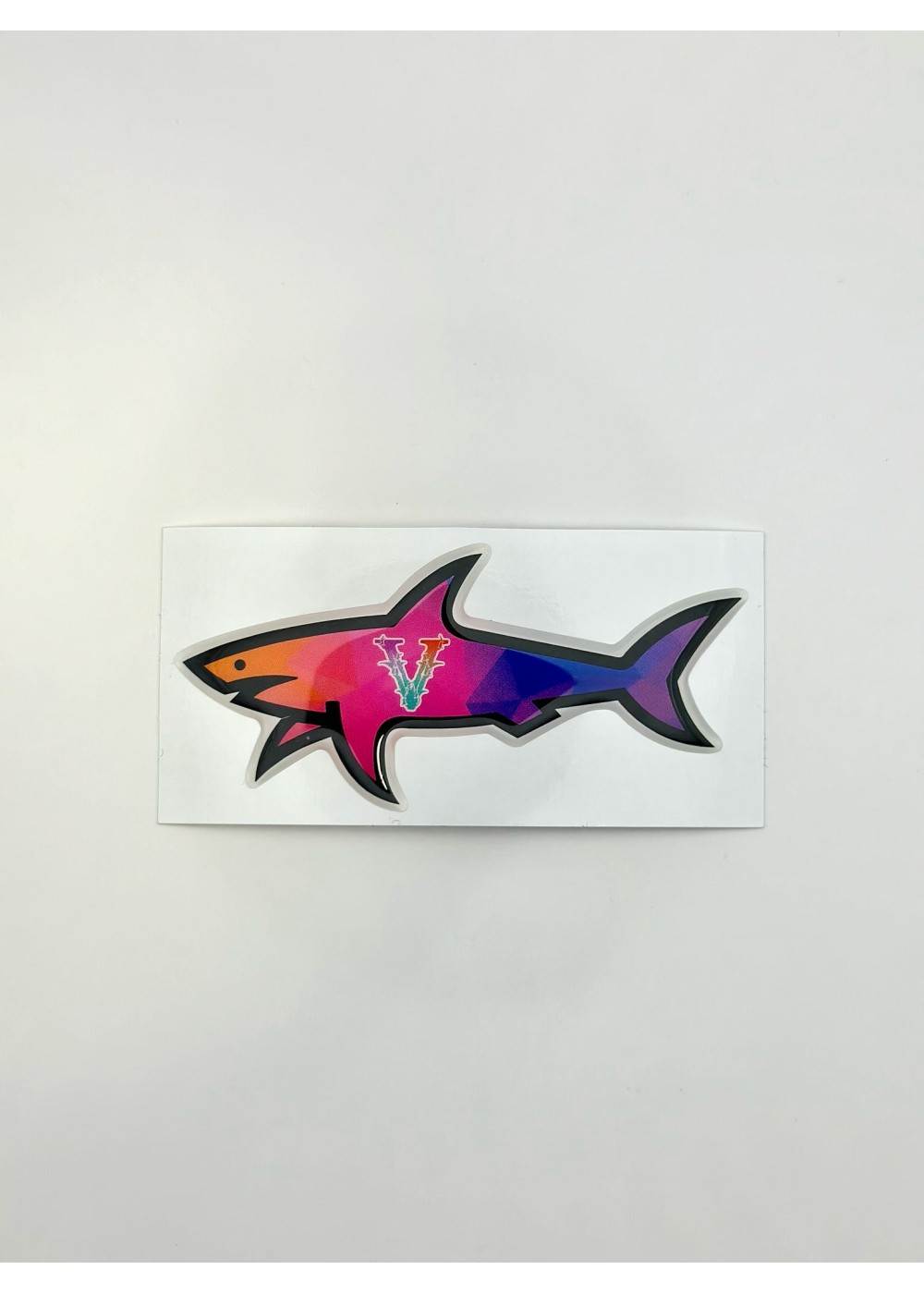 Stickers Shark STICKER SHARK VRUNK MULTICOLORE  SHARKVRUNKMULTICOLORE chez Graphiti Concept Store Dieppe